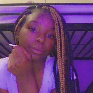 Meet your Posher, Jasmine